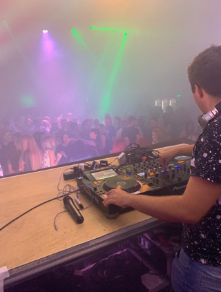 DJ Ylectric Zound - 90er Congresshalle